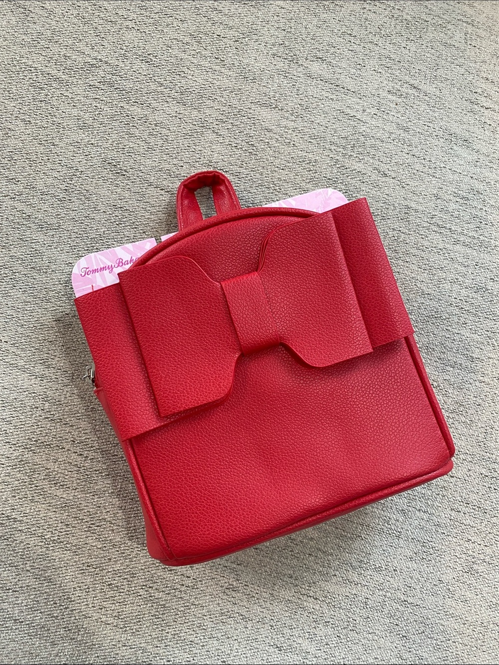 Tommy Bahama Adorable Red Bow Backpack - Picture 5 of 5